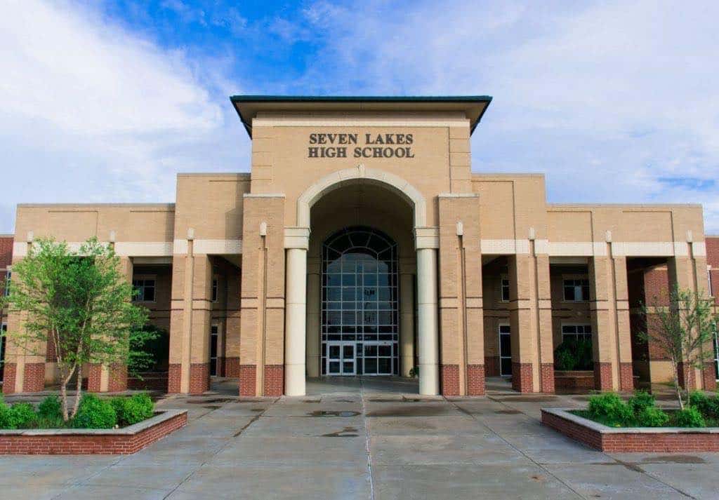 Featured image for “These are the 10 best high Schools in Fort Bend County, according to a ranking”