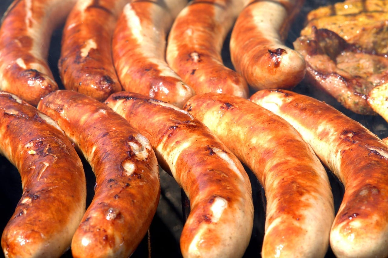 Featured image for “The healthiest and unhealthiest BBQ recipes, ranked”