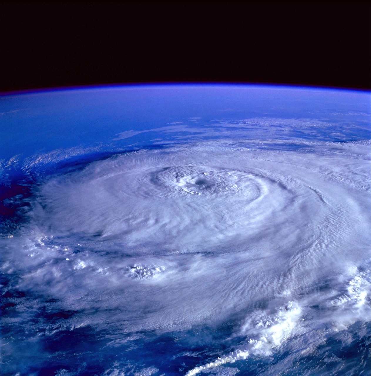 Featured image for “Houston hurricane evacuation guide: Routes, zones and safety tips for families”